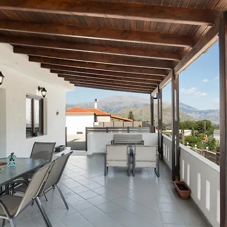 Foteini Gerakari Mountain Villa