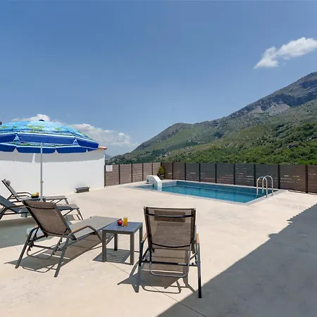Villa Foteini Gerakari Mountain